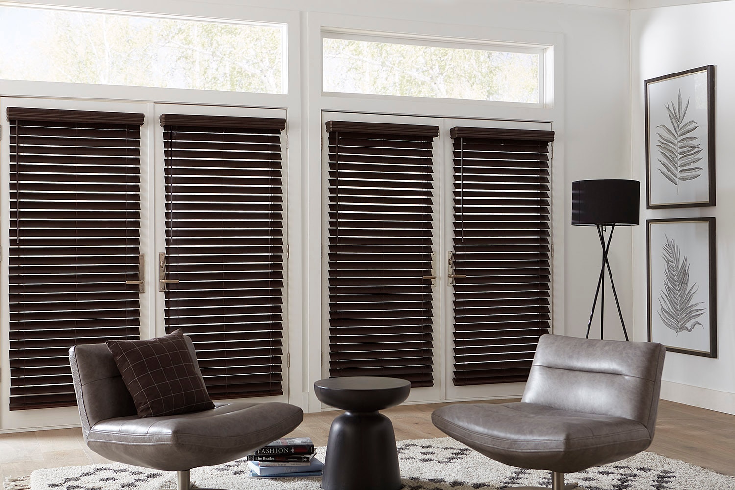 Veneta | Classic 2-1/2 in. Room Darkening Cordless Faux Wood